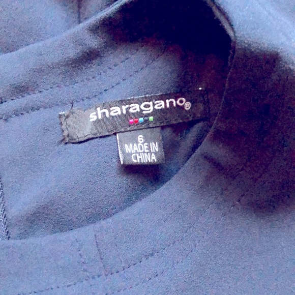 Dress - Picture 4 of 4